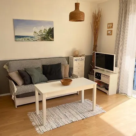 Gemuetliche 2 Zi-fewo Mit Terrasse, Strandnaehe, Wifi Apartment Breege