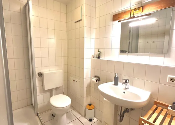 Gemuetliche 2 Zi-fewo Mit Terrasse, Strandnaehe, Wifi *